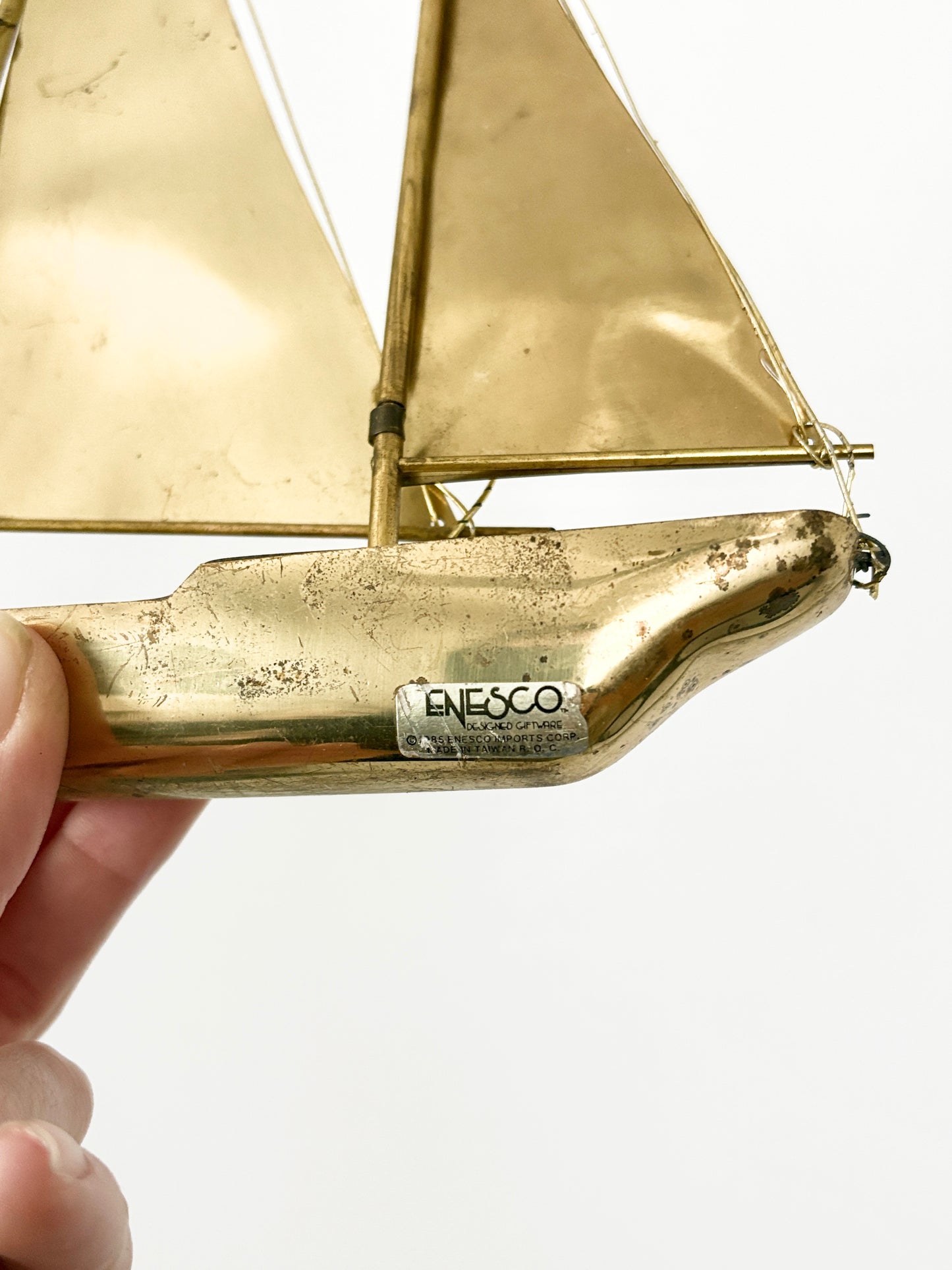 Vintage Brass Sailboat Wall Hanging – Nautical Maritime Decor