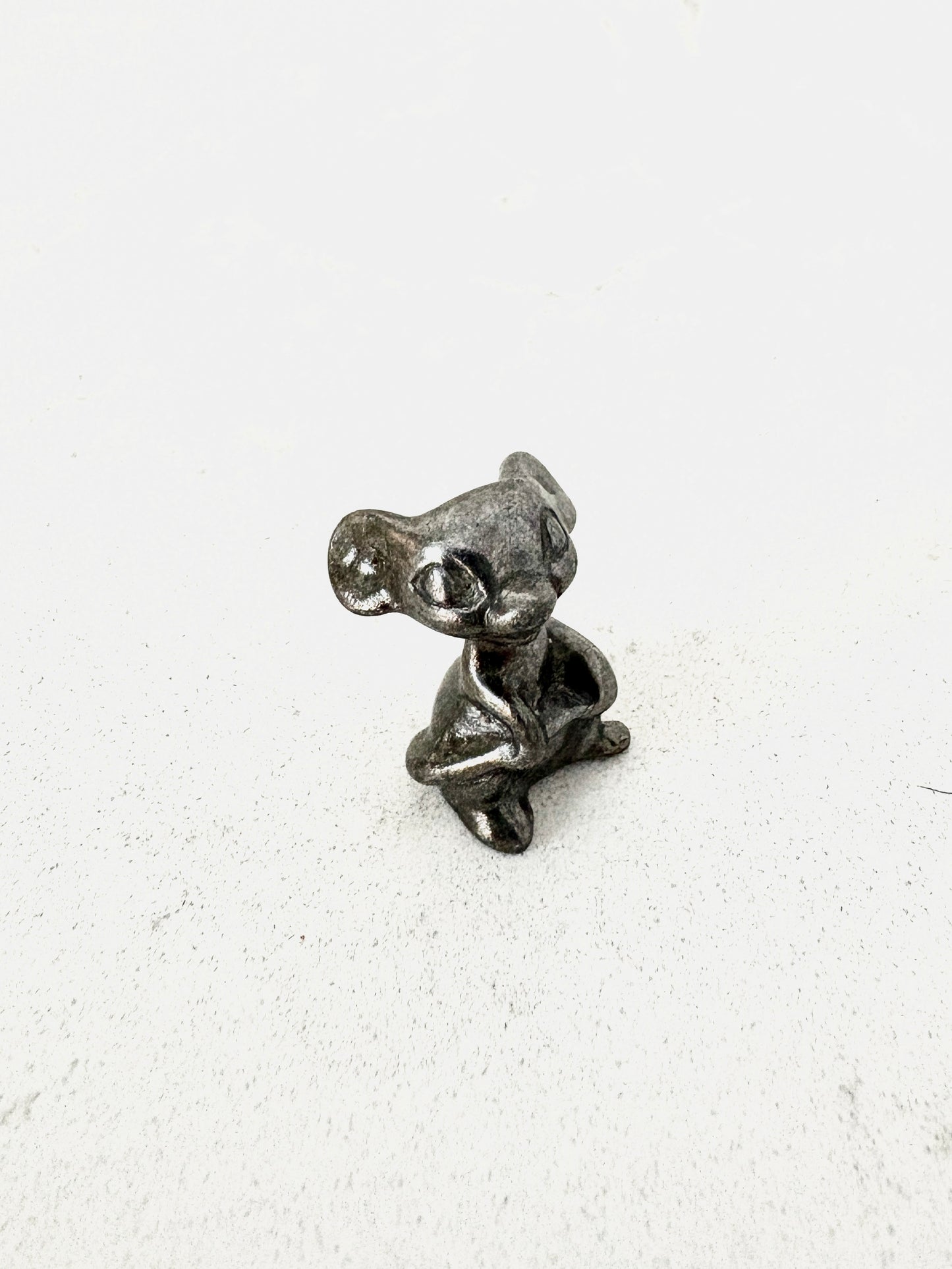 1” Miniature Pewter Mouse Figurine Artist Signed by “V”