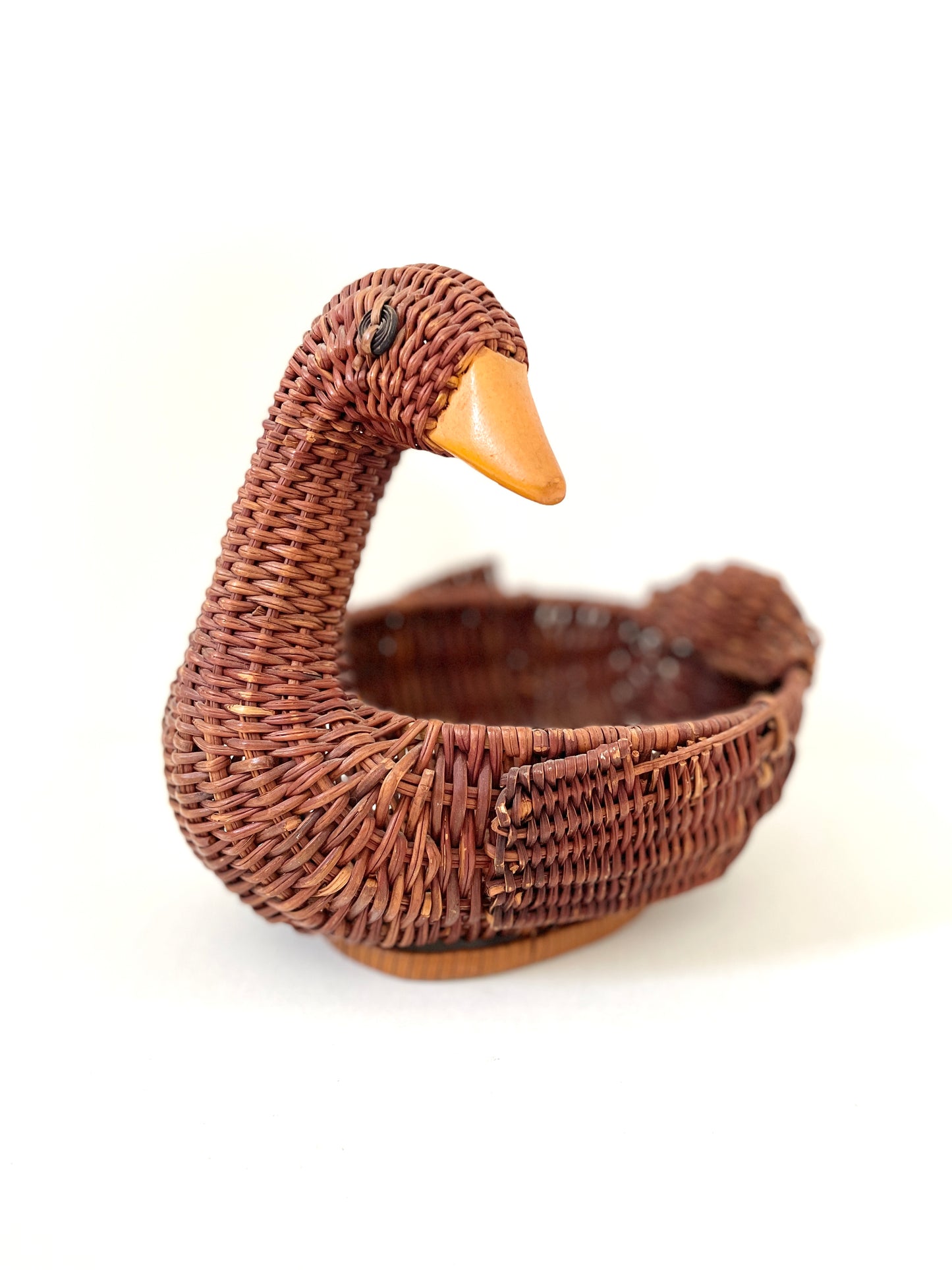 Goose Basket Vintage