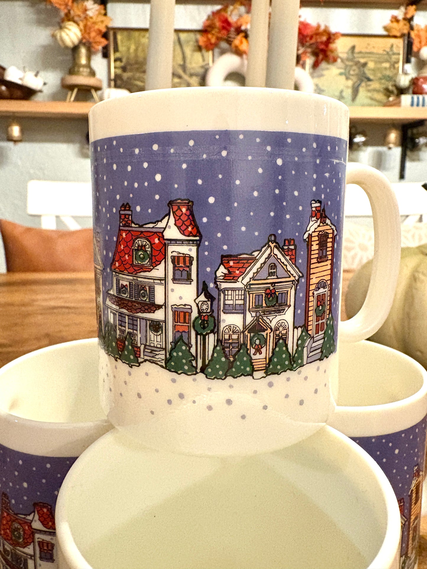 Arcopal “Holiday Village” Mug Set – Vintage French Milk Glass
