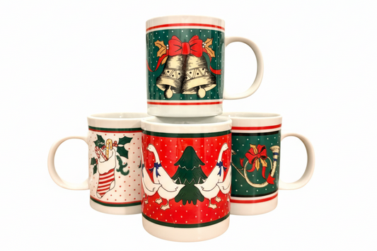 Christmas Mugs Vintage
