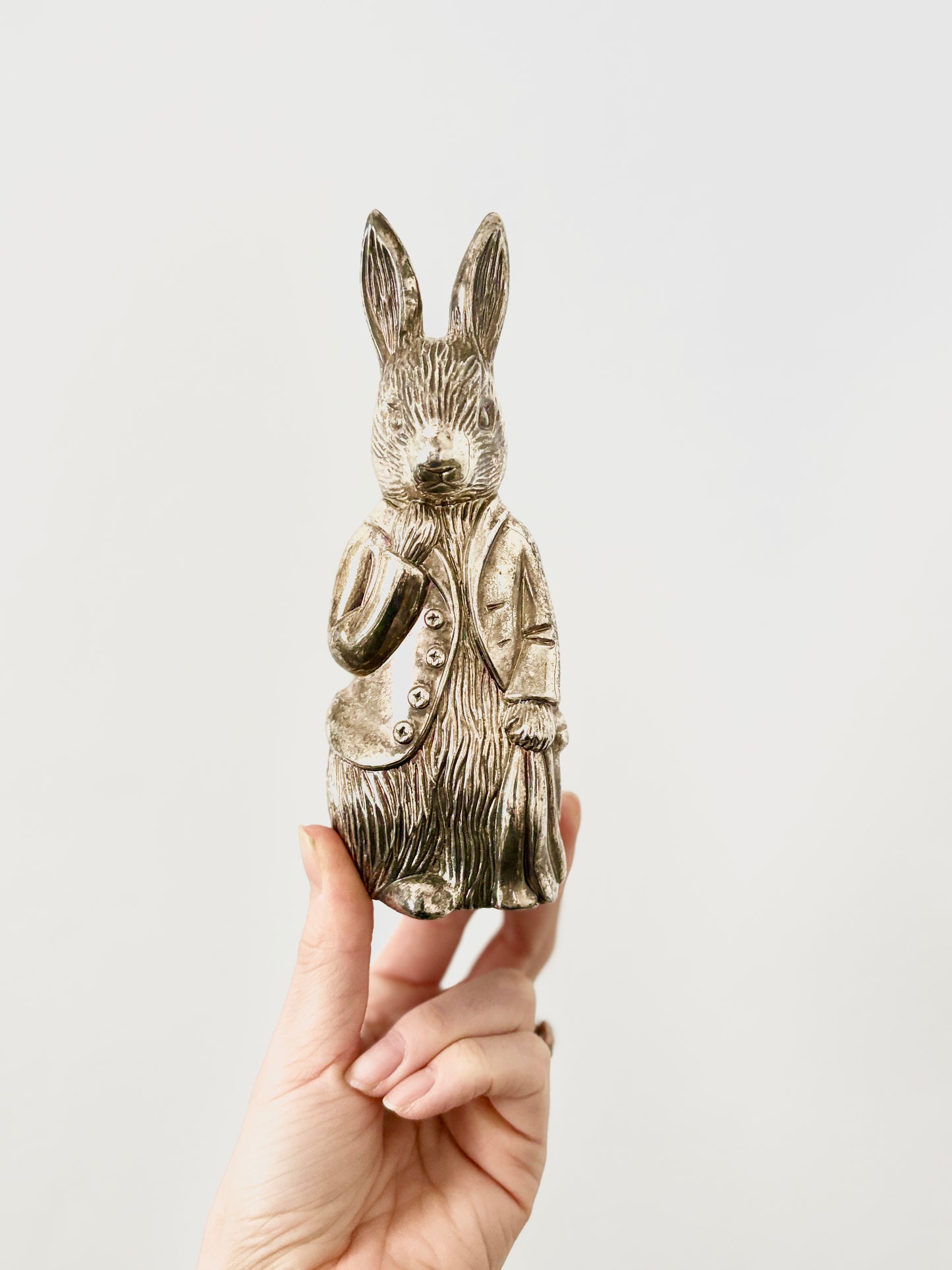 Vintage Peter Rabbit Silver Coin Bank – F. Warne & Co – Beatrix Potter Nursery Collectible