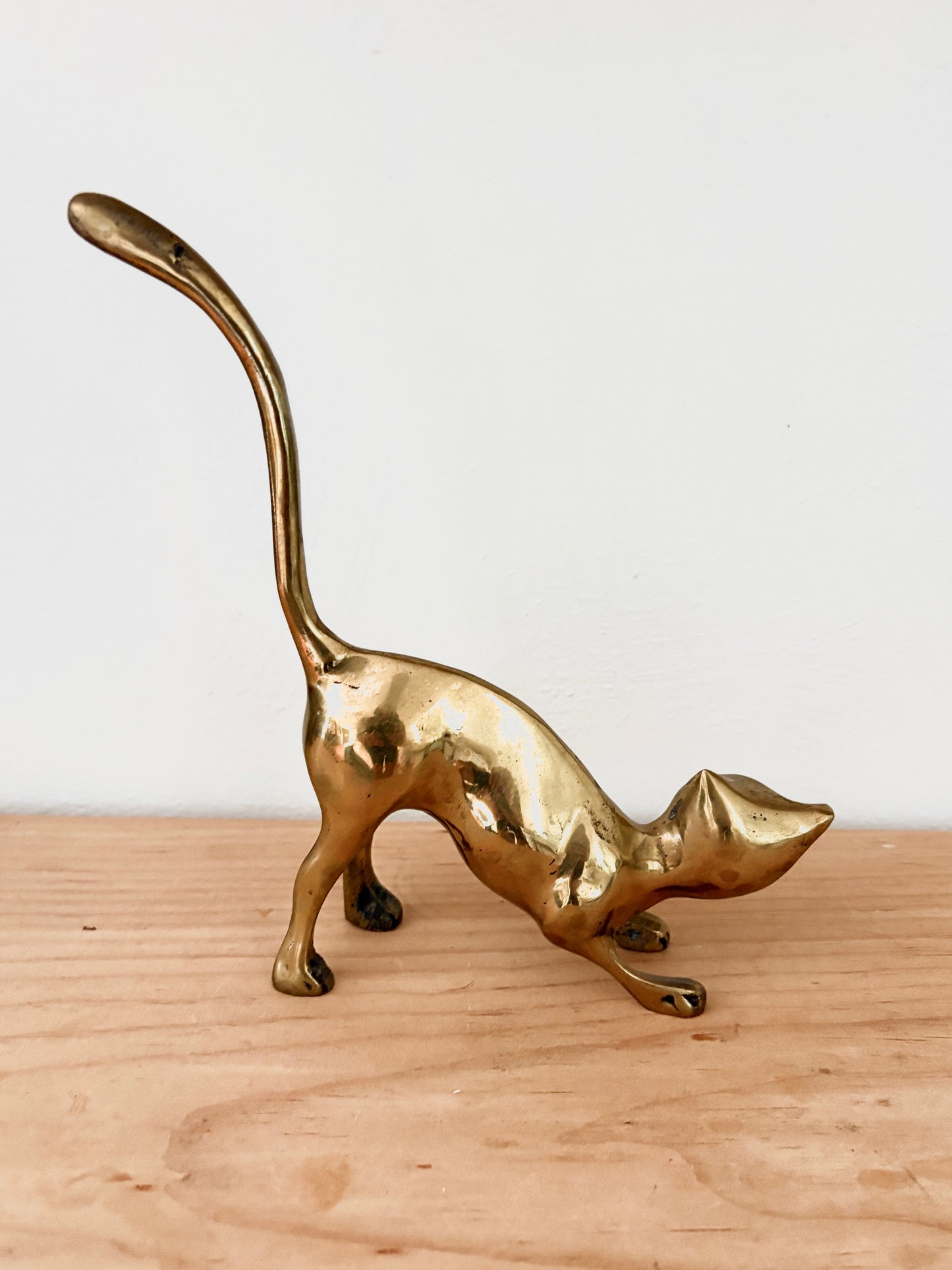 Vintage MCM Brass Cat Figurine – Large Solid Brass Sculpture, Bookend & Doorstop